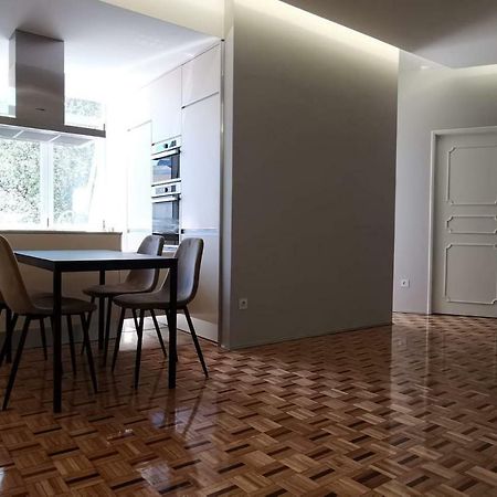 Grey Apartment Braga Ngoại thất bức ảnh