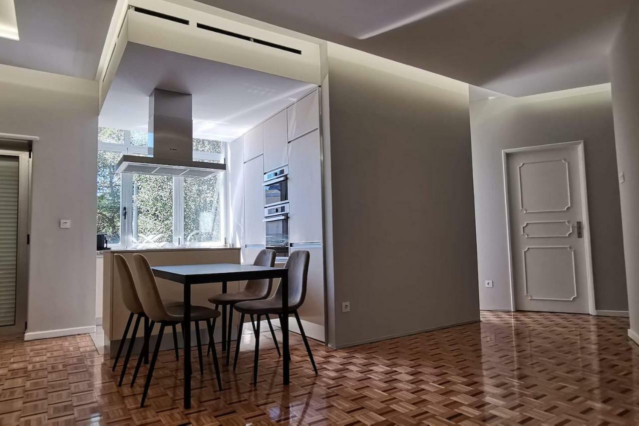 Grey Apartment Braga Ngoại thất bức ảnh